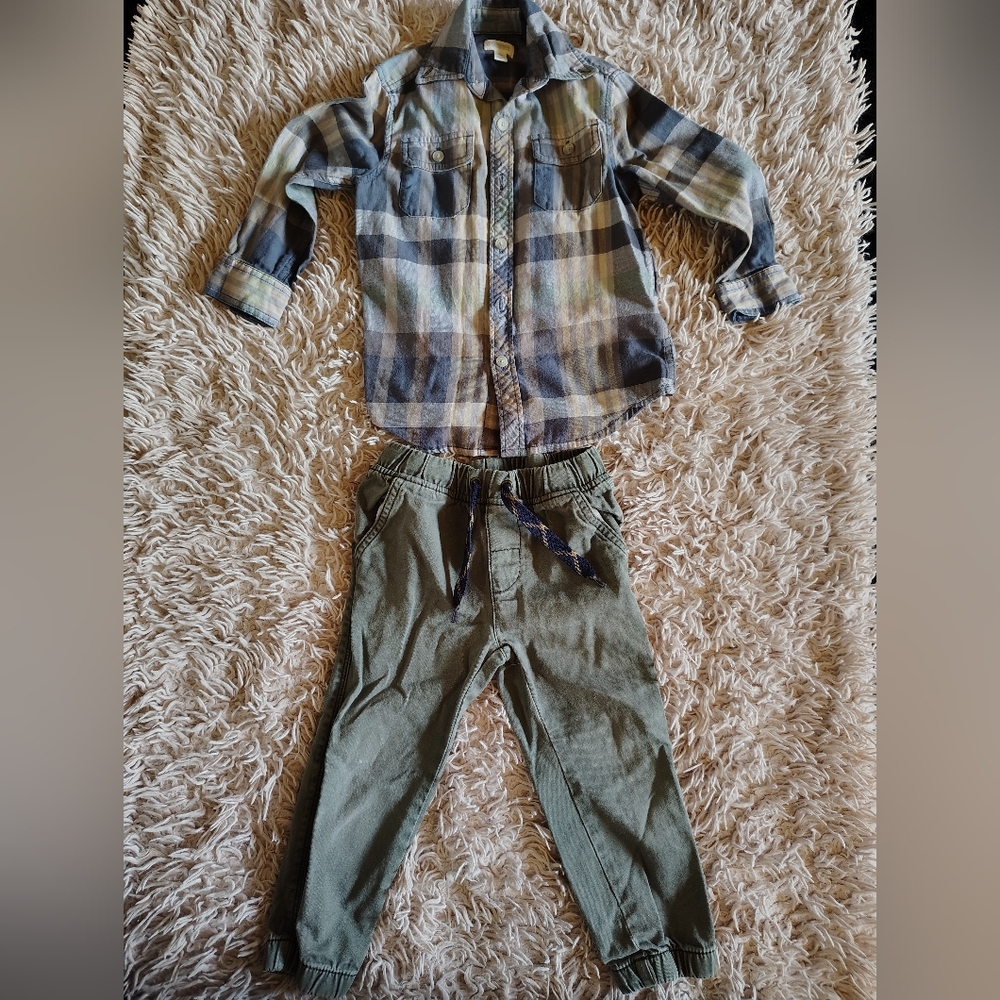 Gymboree Plaid Shirt in Blue & Gray With Carter's Olive Green Toddler's Outfit